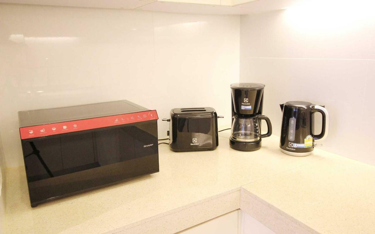 Zen Hillside Self Service Apartment หาดกมลา ภายนอก รูปภาพ